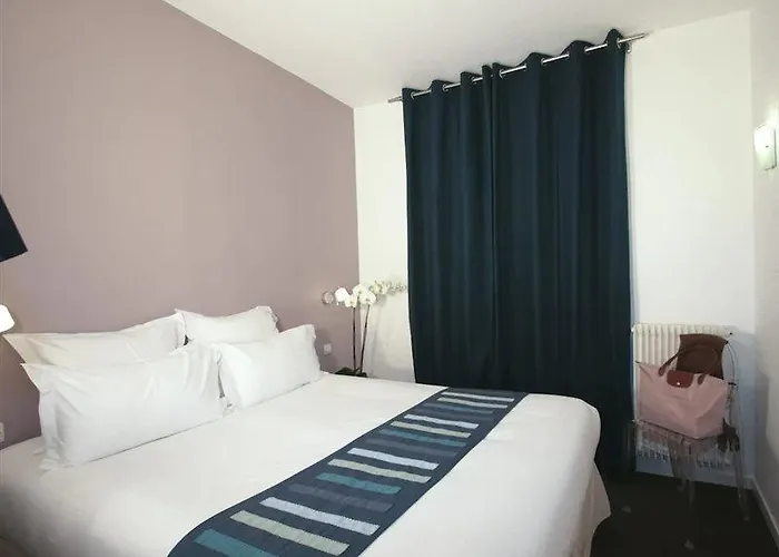 Marais De Launay Hotel